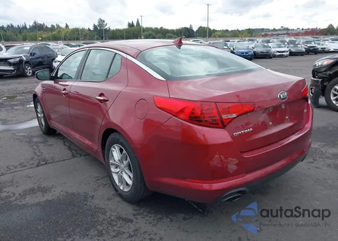 2013 Kia Optima Lx z USA, uszkodzony, nr VIN 5XXGM4A72DG234876